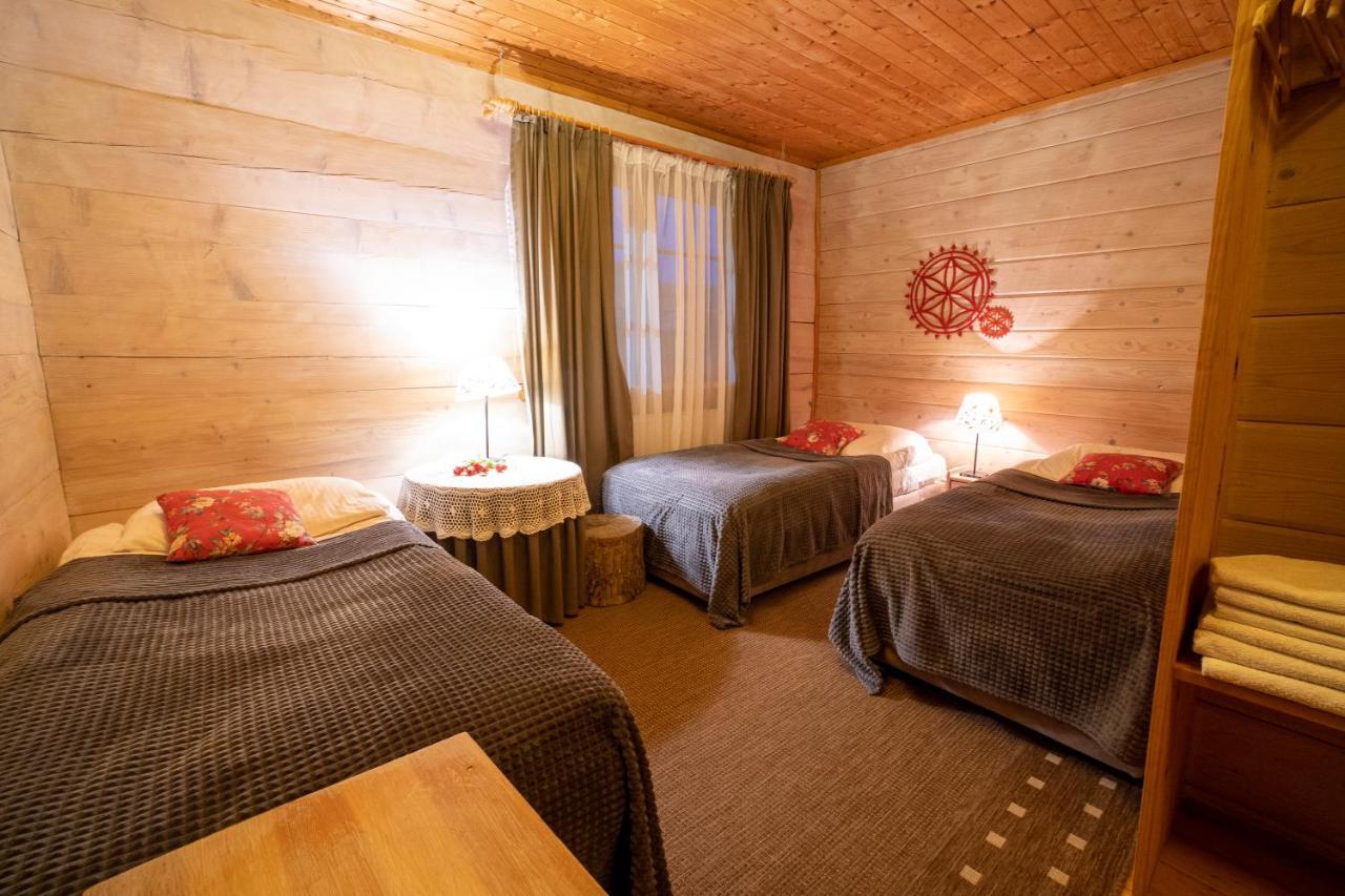 Bed and Breakfast Gosciniec Debowa Gazdowka Устрики-Долішні Екстер'єр фото